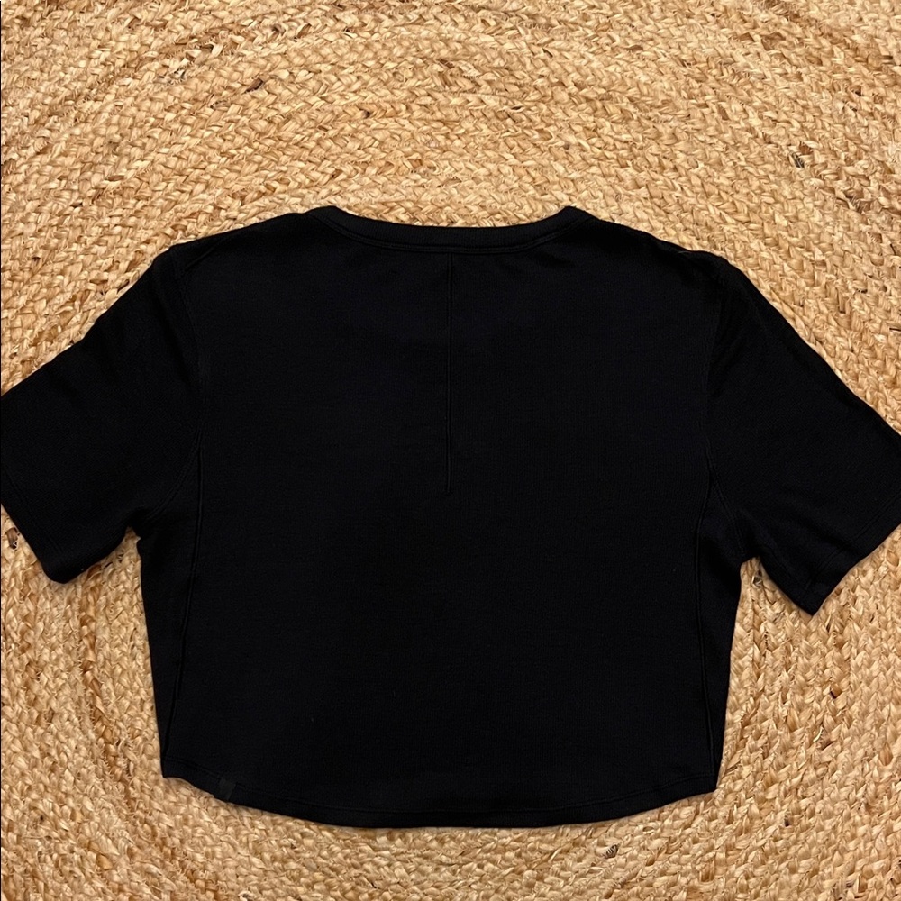 lululemon athletica Black Crop Top